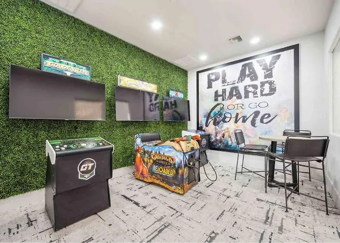 Boulevard Luxe 2br By The Stadium Pool Parking Gym 08 *