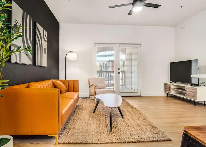Boulevard Luxe 2br By The Stadium Pool Parking Gym 08 *